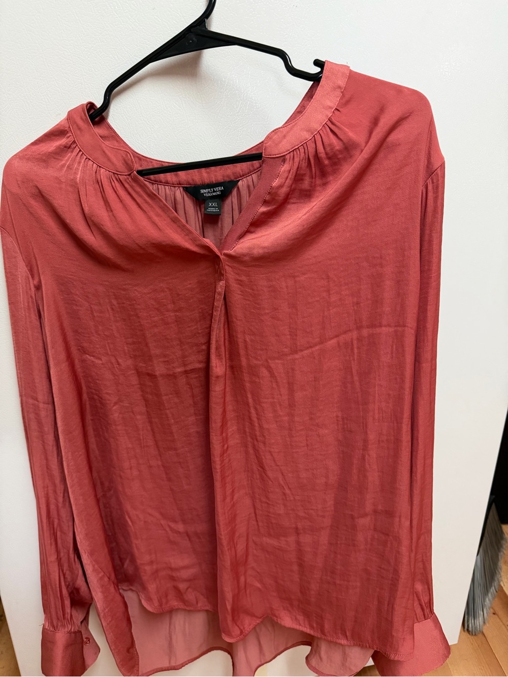Simply Vera Vera Wang Rose Long Sleeve Blouse